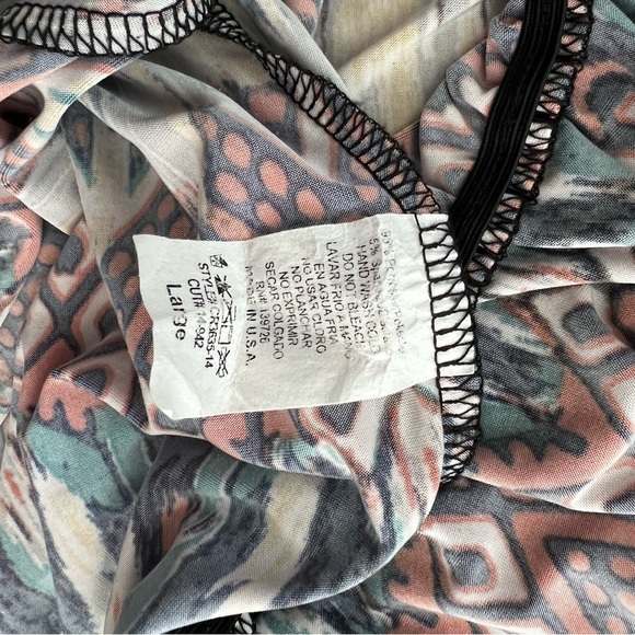 Geometric Print Jumpsuit short - Picture 3 of 9